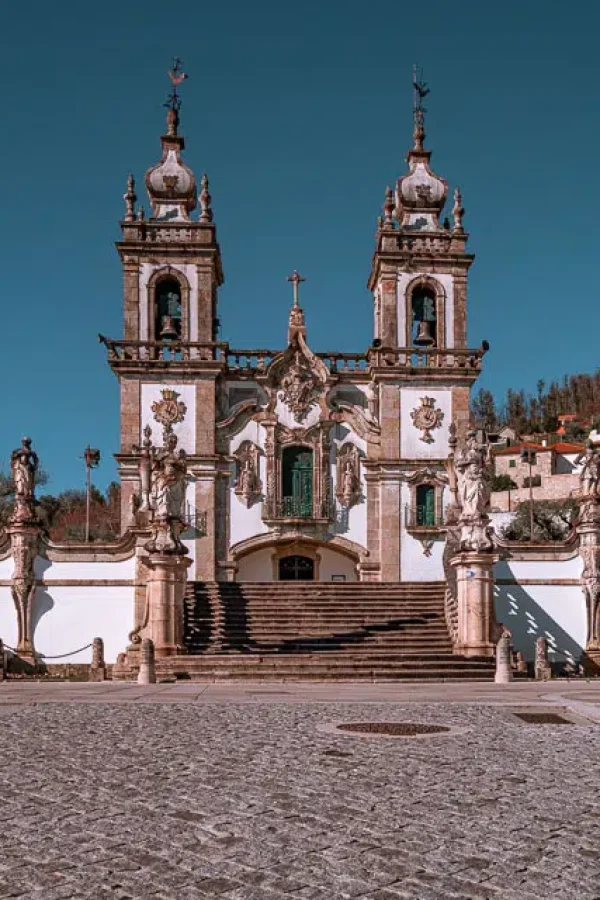 santuario-do-senhor-do-socorro-ponte-de-lima-portugal-1.jpg